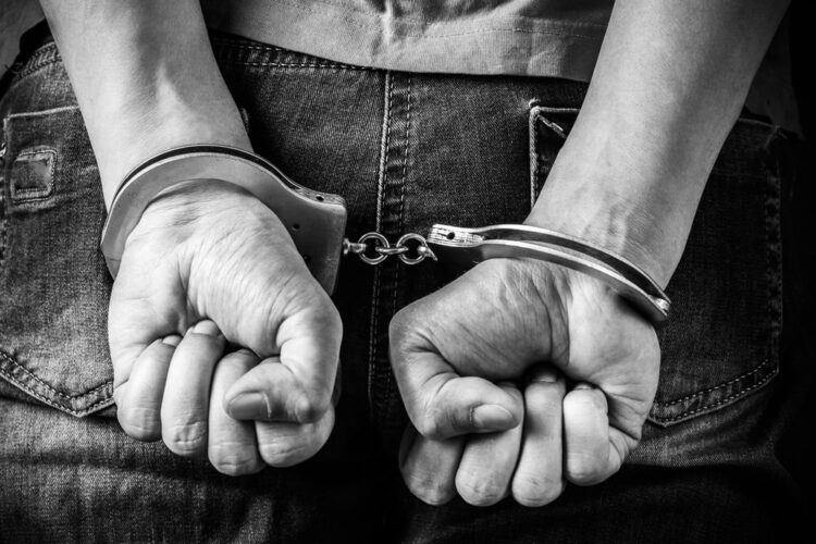How-to-know-if-there-is-a-federal-arrest-warant-for-your-arrest-in-Florida.jpg How-to-know-if-there-is-a-federal-arrest-warant-for-your-arrest-in-Florida.jpg